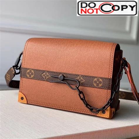 louis vuitton saffiano